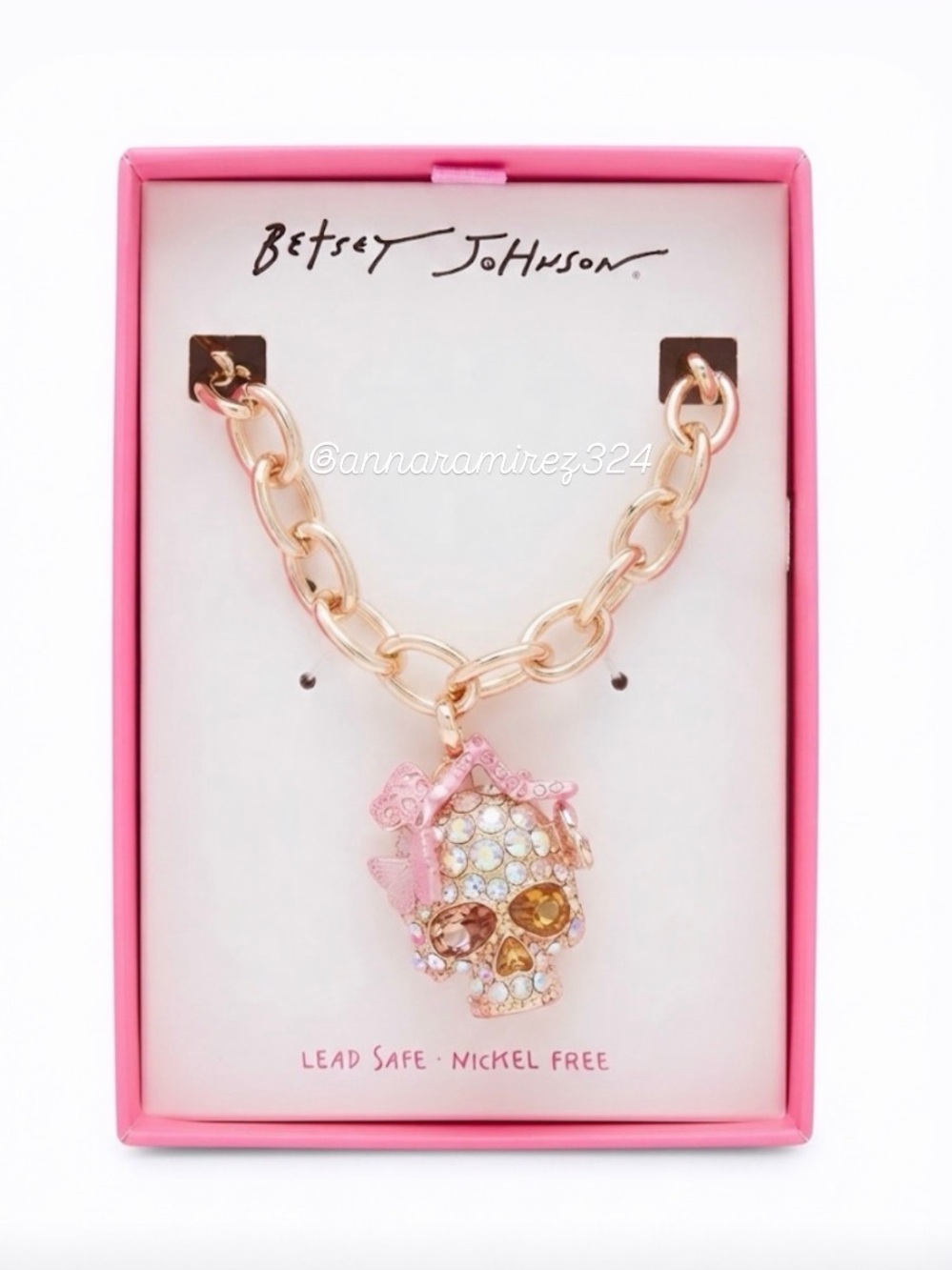 NWT ⚜️💖⚜️ BETSEY JOHNSON BUTTERFLY SKULL NECKLACE PINK